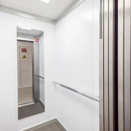 Lightbooking 7 Palmas Estadio - Gran Canaria Arena Appartamento *